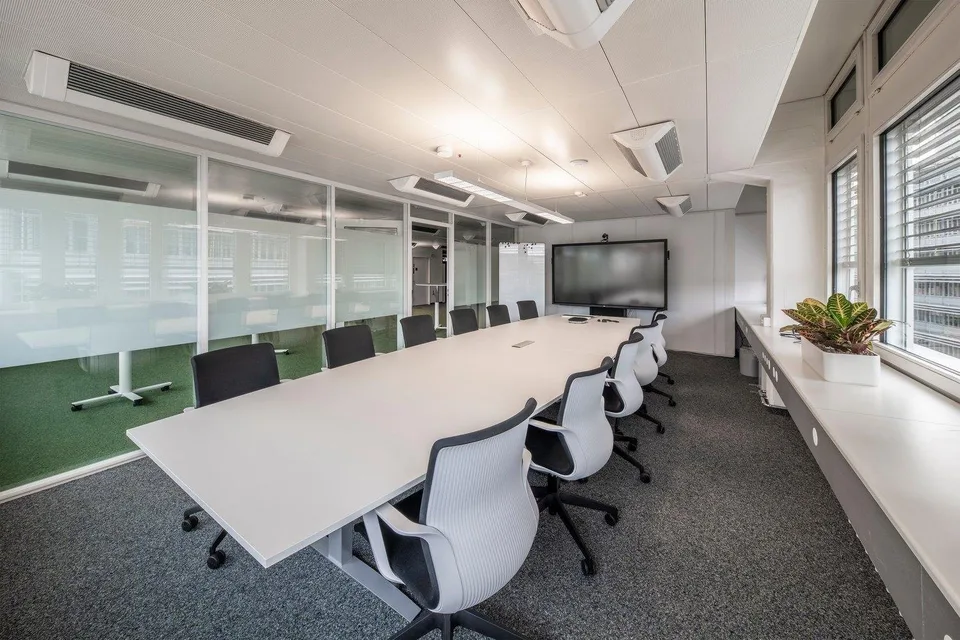 Flexible auf Ihre Bedürfnisse angepasste Gewerbeflächen  200 - 1500m2