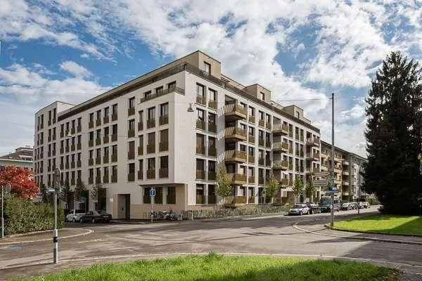 Wir haben in der Tiefgarage Platz für Ihr Motorrad