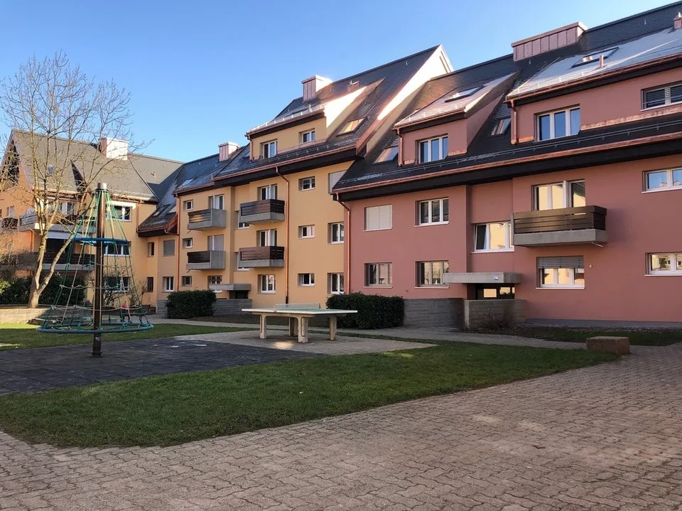 Elektro-Einstellplätze in Zürich-Affoltern zu vermieten