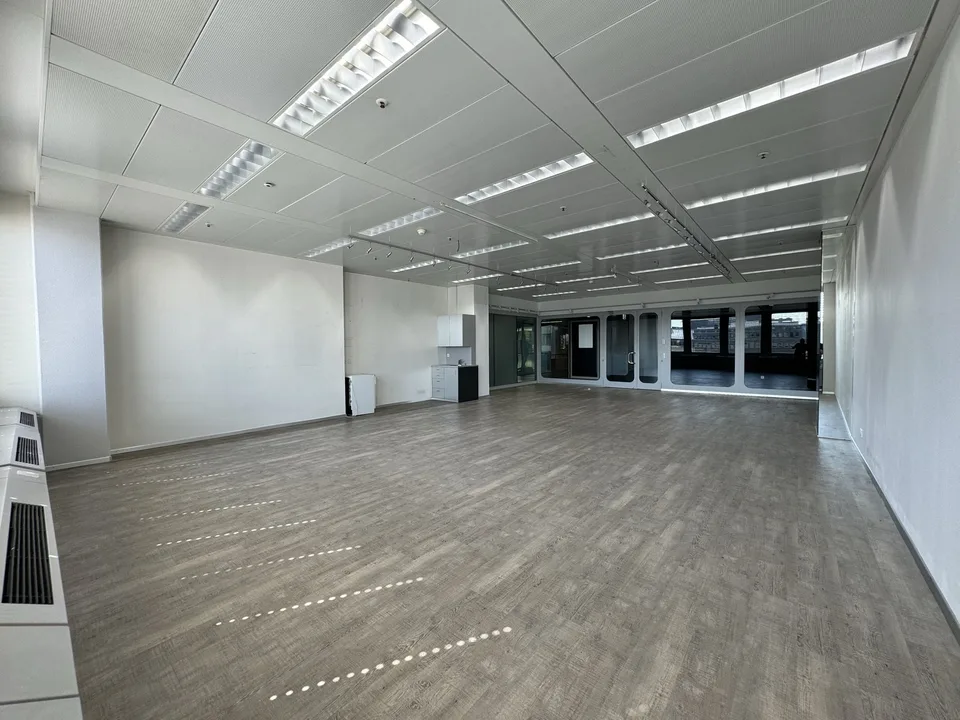 101m² Gewerbefläche in Glattpark (Opfikon) mieten
