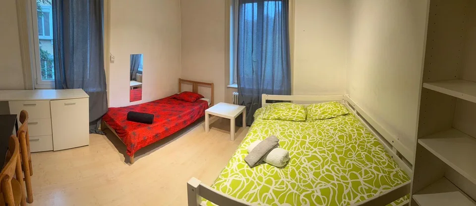 Spacious Room in Zurich Seebach – Sleeps Up to 3 Guests