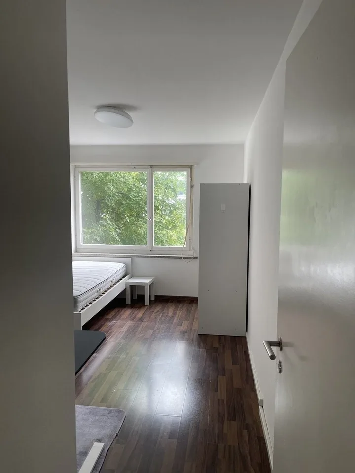 Neuweg 32, 8600 Dübendorf - CHF 870 inkl. NK pro Monat