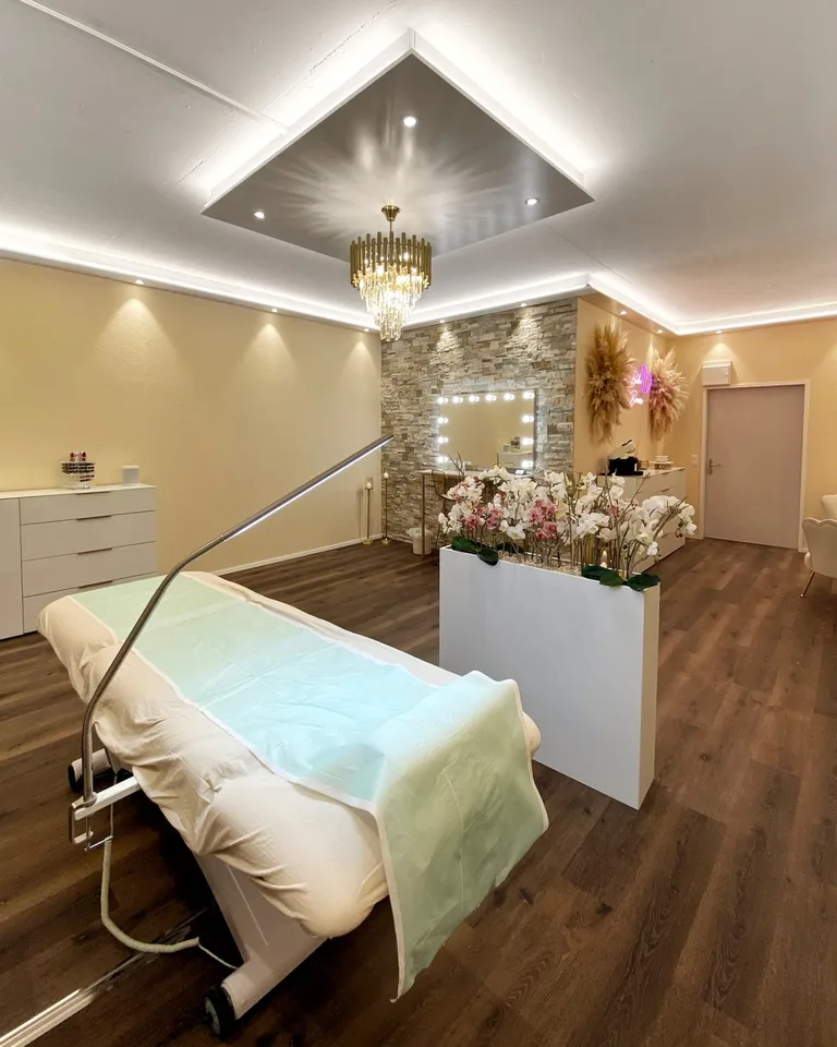 Beautyraum zur Übernahme / Miete in Zürich Umgebung