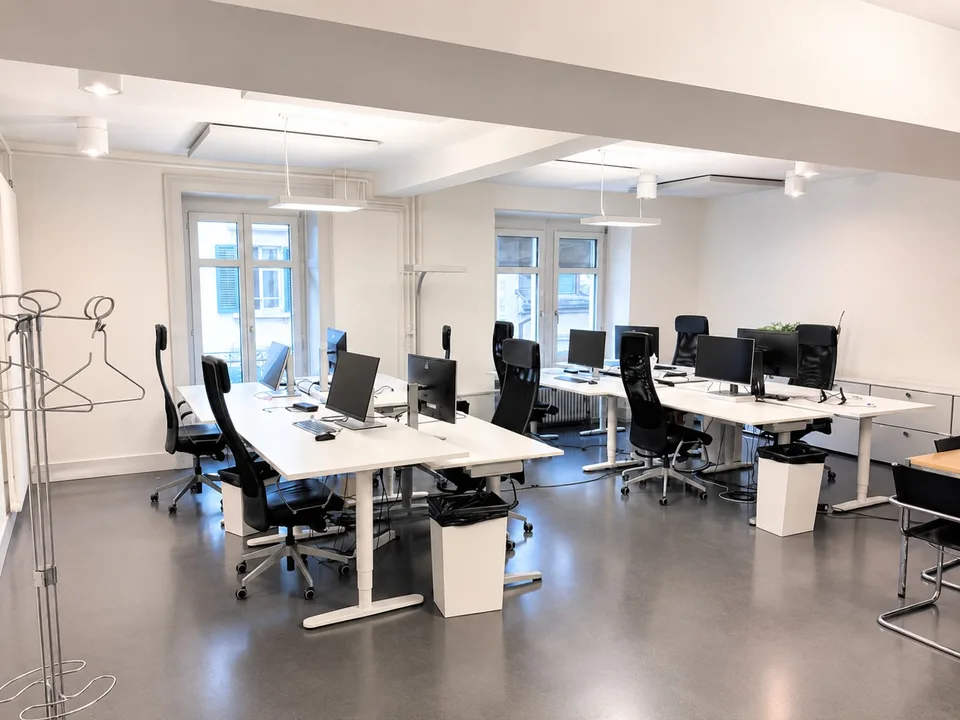 Möbliertes Büro direkt beim Zürich Hauptbahnhof - (CHF 566.25 / Arbeitsplatz / Monat)