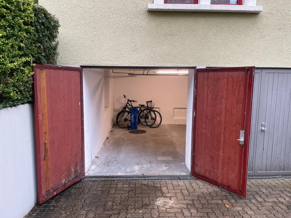 Einzelgarage zu vermieten - geeignet Audi A3 oder ähnlich