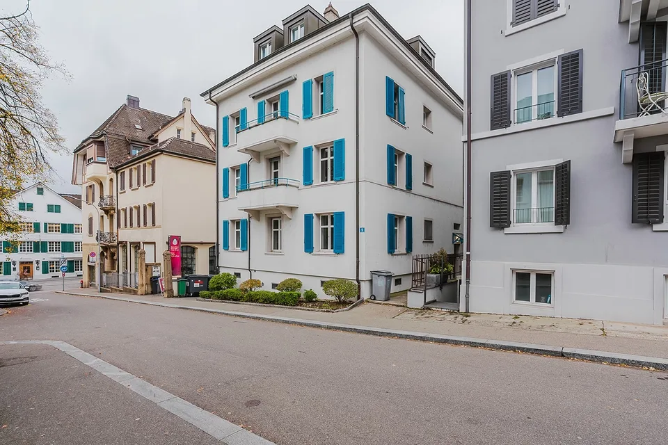 Grosszügige 4.5-Zimmerwohnung an zentraler Lage in Zürich
