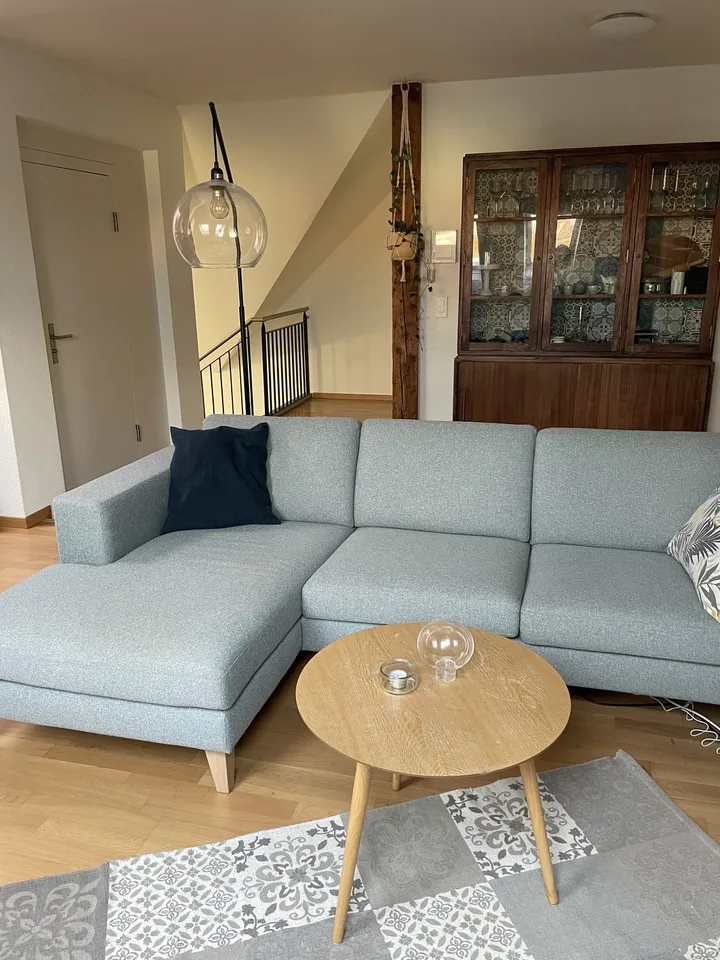 Room in WG with private rooftop at Hardplatz / WG-Zimmer mit privater Dachterrasse am Hardplatz
