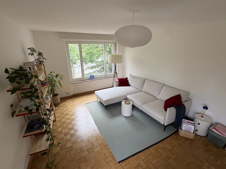 Spacious 78 m² Furnished Apartment with Home Office – Walk to ETH, University & Zurich City Centre
