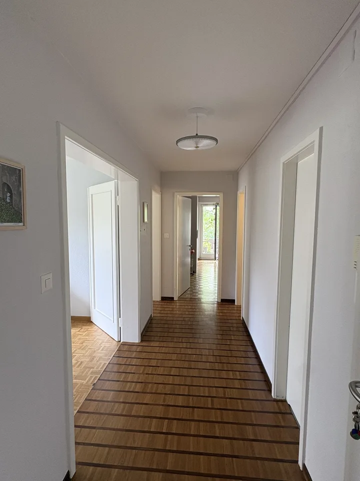 Spacious 78 m² Furnished Apartment with Home Office – Walk to ETH, University & Zurich City Centre