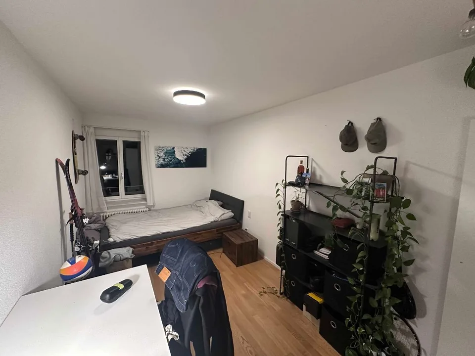 Bright apartment in lively area