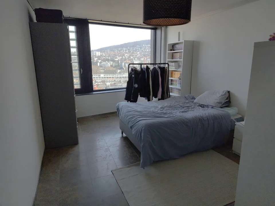 Europaallee: Zimmer in 3-Personen-WG // Room in 3-person flatshare
