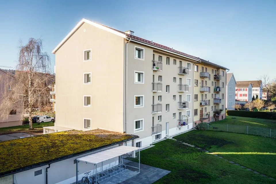 Sanierte 4-Zimmerwohnung im Hochparterre zu vermieten