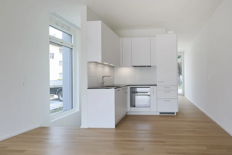 Modernes 2.5-Zimmer-Loft – Renoviert im 2025, zur Nachmiete ab Mitte August 2026