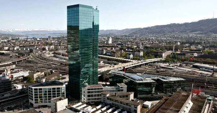 *Sommeraktion* Einstellplätze direkt beim Prime Tower