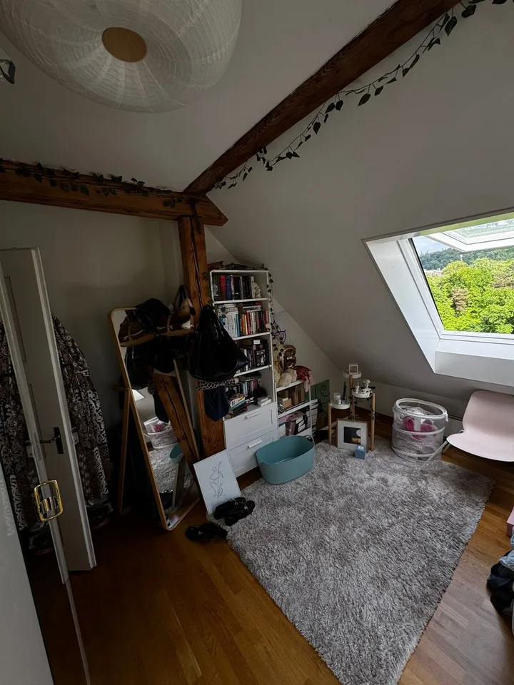 WG-Zimmer in Zürich ab 1.7. oder 1.8. zu vermieten