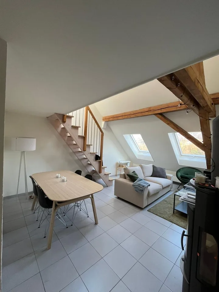 WG-Zimmer in Zürich ab 1.7. oder 1.8. zu vermieten