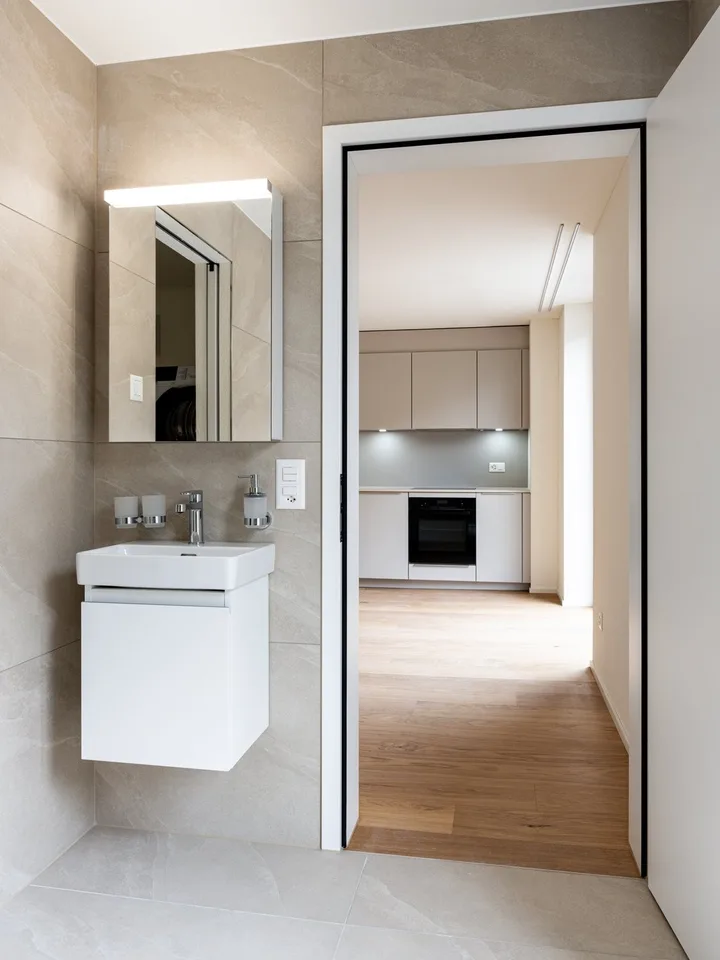 1-Zimmer-Wohnung mit grossem Reduit und Wäscheturm