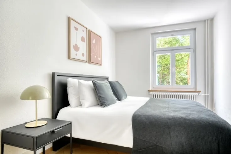 Exklusive Terrassenwohnung mit privatem Garten in Zürich-Wipkingen