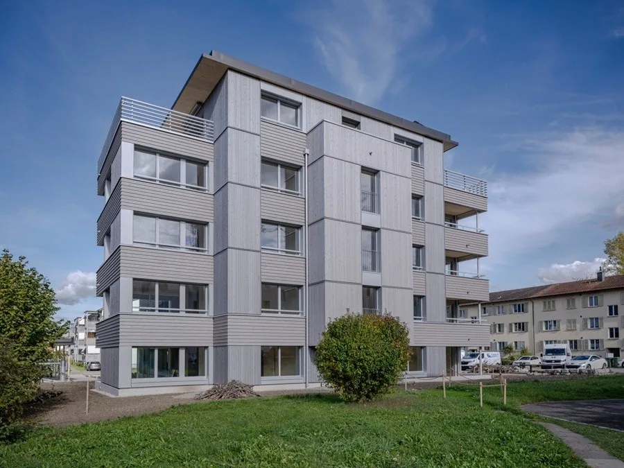NEUBAUWOHNUNG  MIT RIESIGER TERRASSE