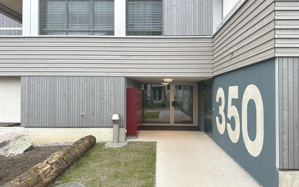 NEUBAUWOHNUNG  MIT RIESIGER TERRASSE