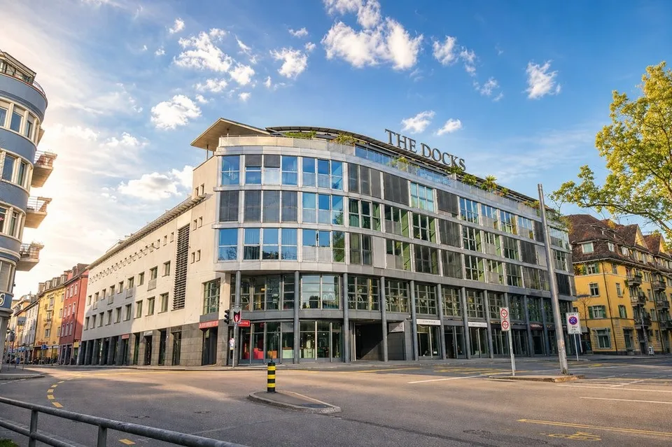 Vielseitig nutzbare Gewerbefläche an prominenter Lage im Kreis 5