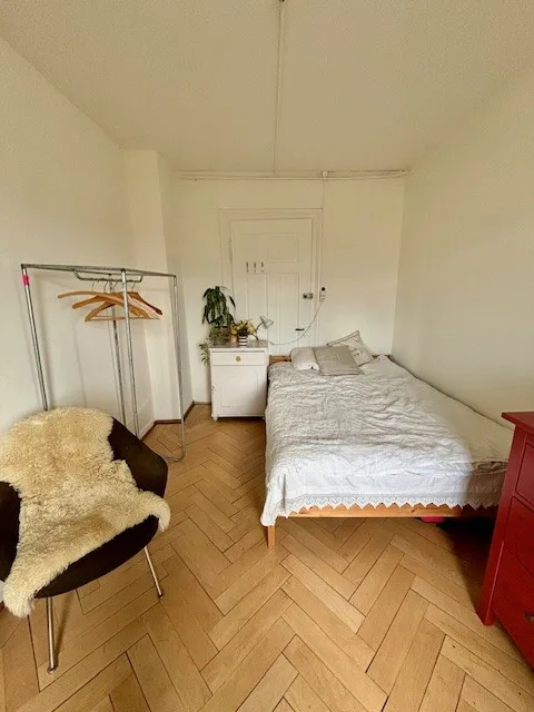 Möbliertes Zimmer zentral - Heute einziehen