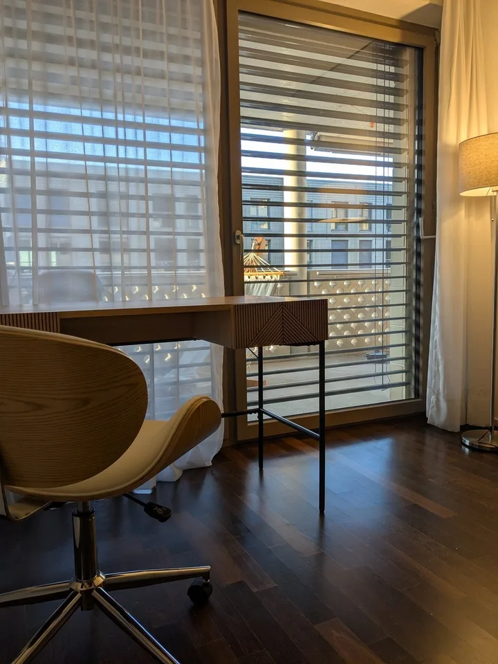 Bright 24 sqm Furnished Room | Zurich West | Balcony Access