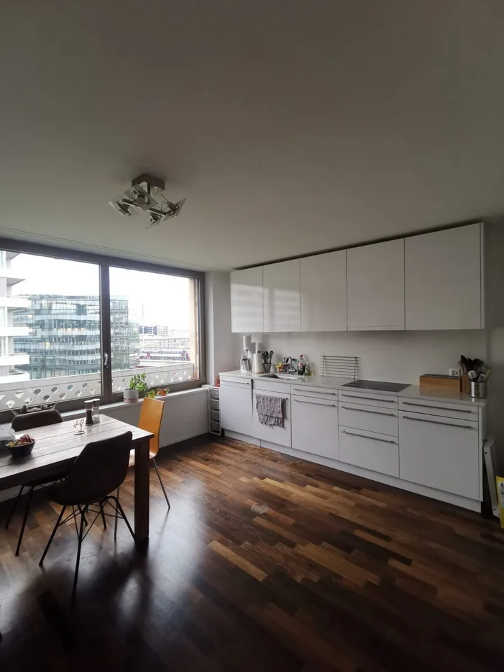 Bright 24 sqm Furnished Room | Zurich West | Balcony Access