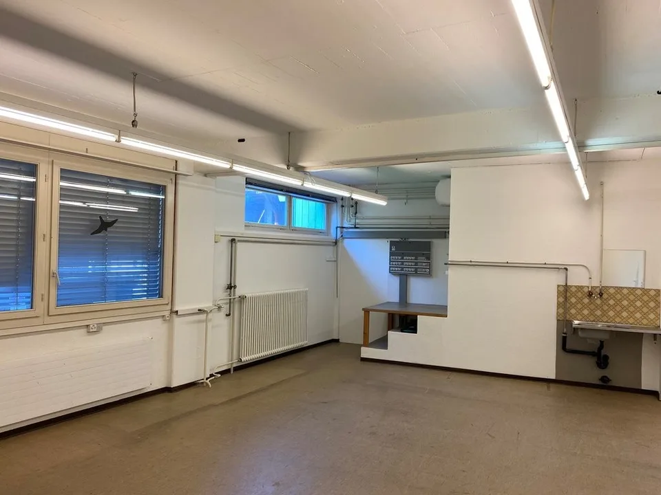 Top-Gewerberaum mitten im Zentrum von Uster zu vermieten!
