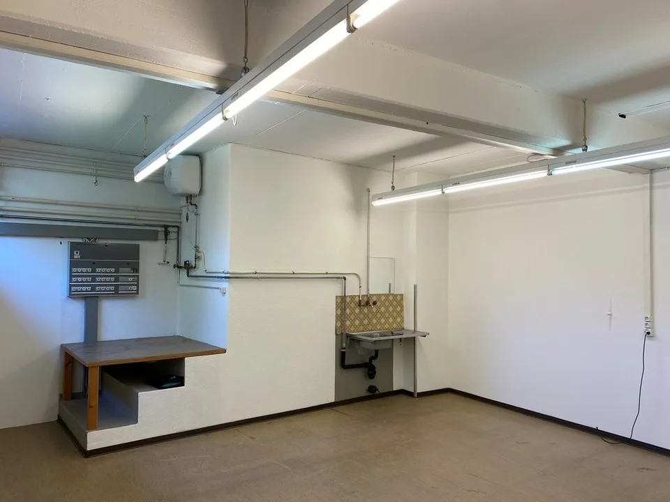 Espace commercial de haute qualité à louer au centre d'Uster ! – photo 6 sur 10