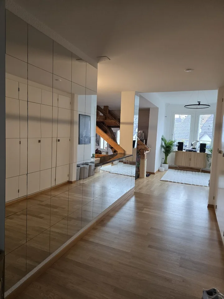 Grosszügige 4.5-Zimmer Wohnung nähe Bahnhof Uster