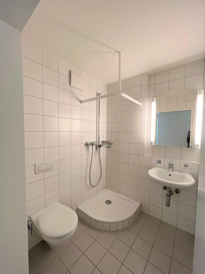 Nachmieter: Ruhige, sehr zentral gelegene 5.5-Zimmer-Wohnung