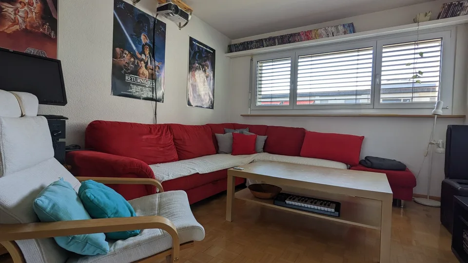 Roomie für unsere 3er WG