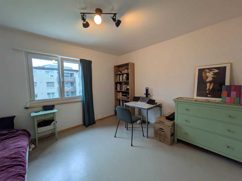 Roomie für unsere 3er WG