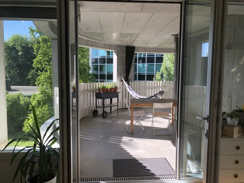 2 WG-Zimmer mit eigenem Bad zu vermieten