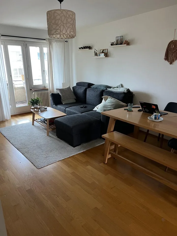 Room in a 4.5 shared flat