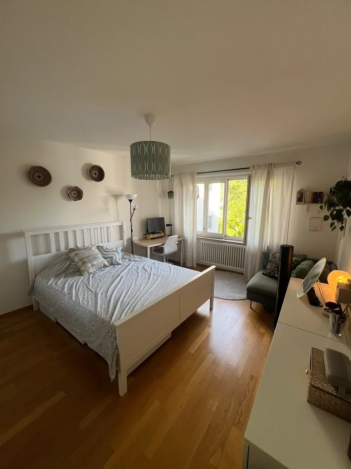 Room in a 4.5 shared flat