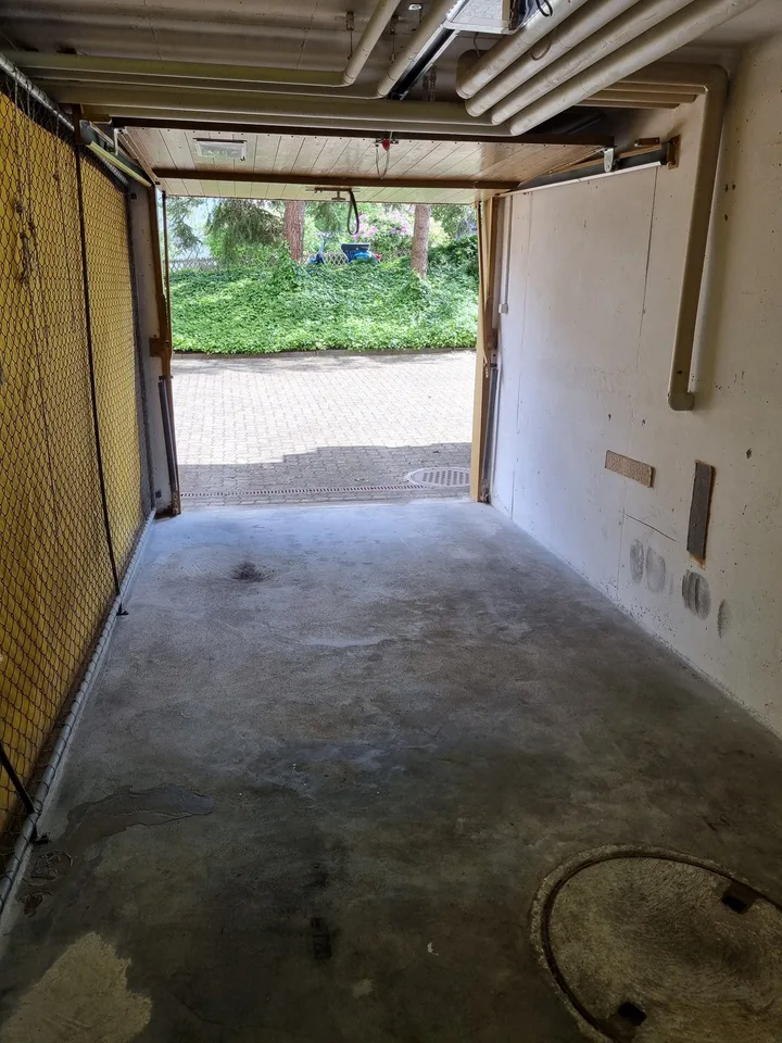 Sichere Garage in Wiedikon zu vermieten - Jetzt Verfügbar