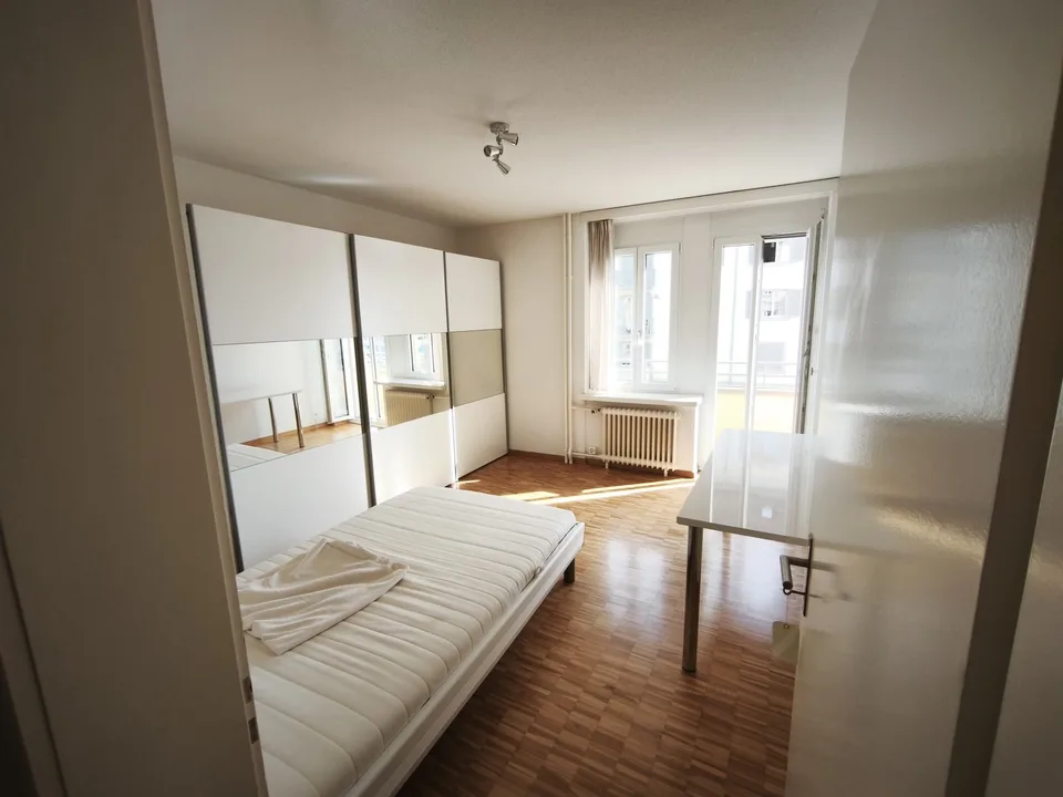 Rent furnished room in 2-WG