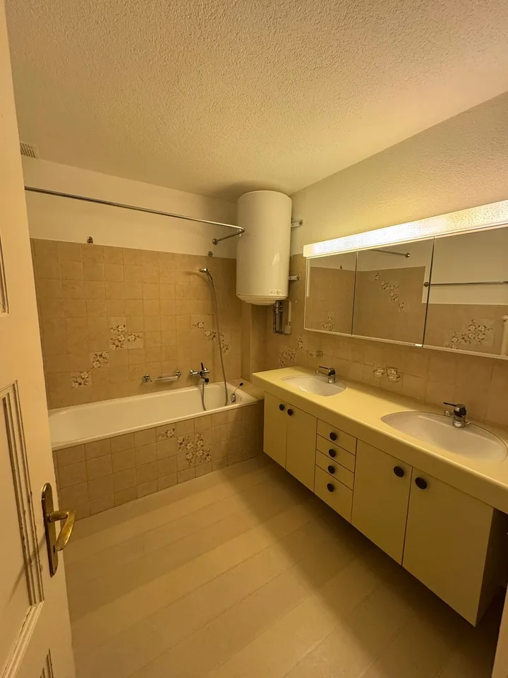 Fully furnished room in Seefeld with all bills included + cleaning