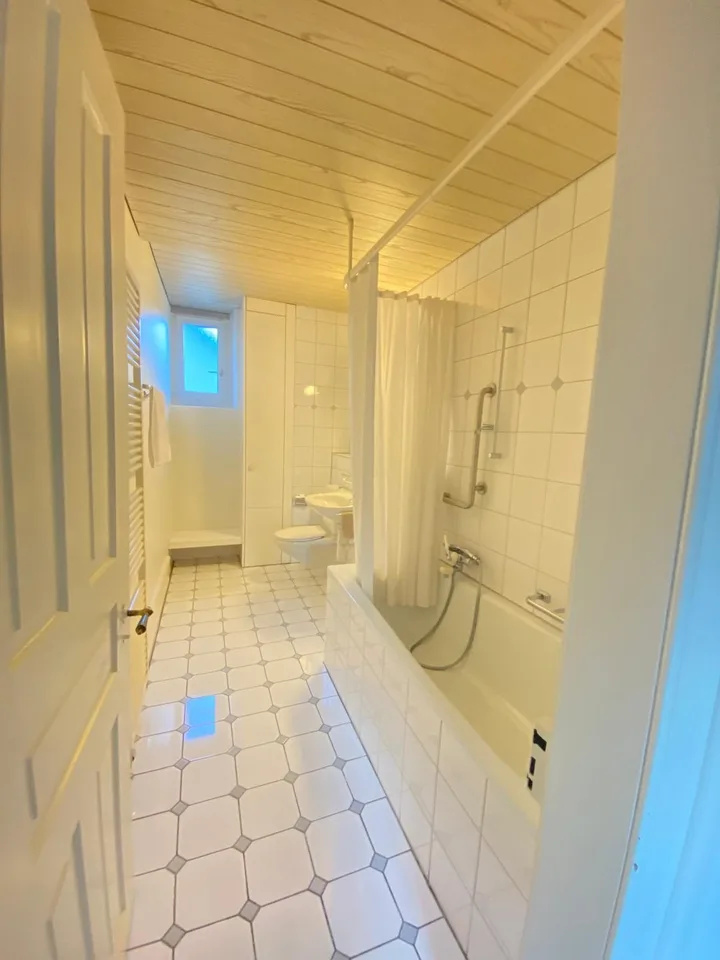 Charmante WG-Zimmer am Zürichsee