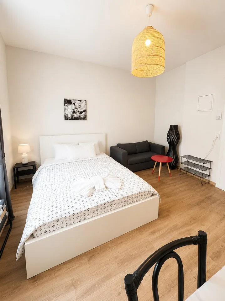 🏡Fully Furnished Studio Room Apartment in Central Zürich Zone 10