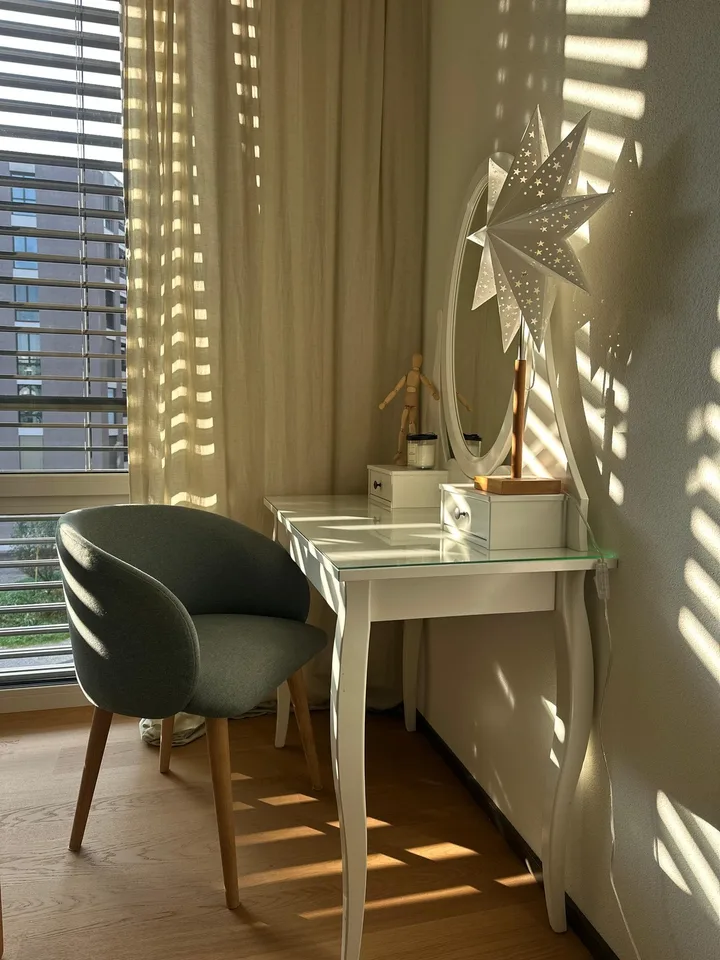 Private - Brand New 2.5 apt in Zurich Manegg start ASAP