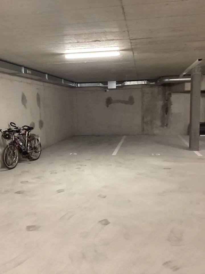 Tiefgaragenplatz zu vermieten – ab sofort