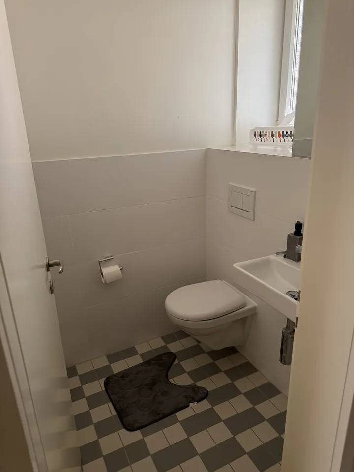 🏡 Beautiful 2-Room Apartment in Zurich – Available from 1 August