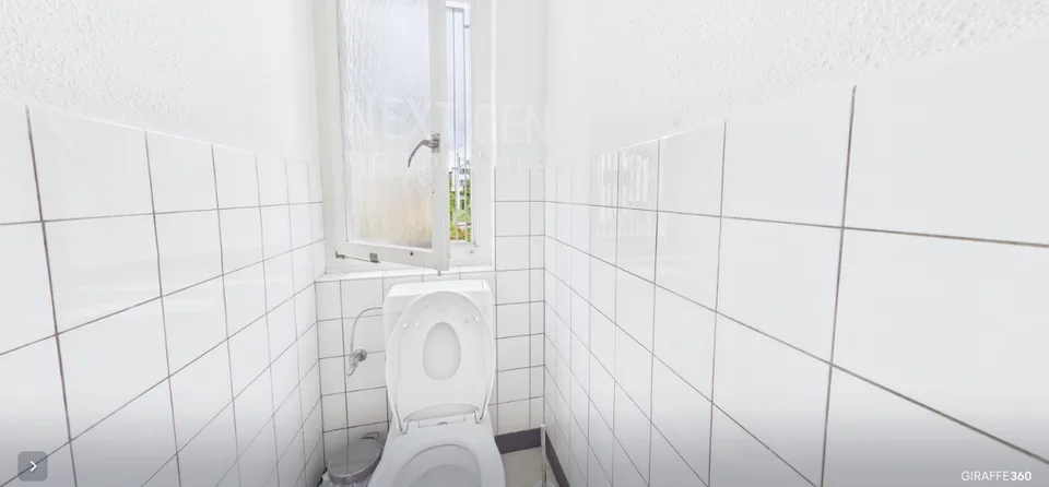 Bright, spacious Room in the heart of Witikon