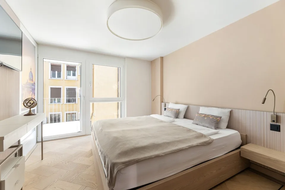 Möblierte 2.5 Zimmer Wohnung