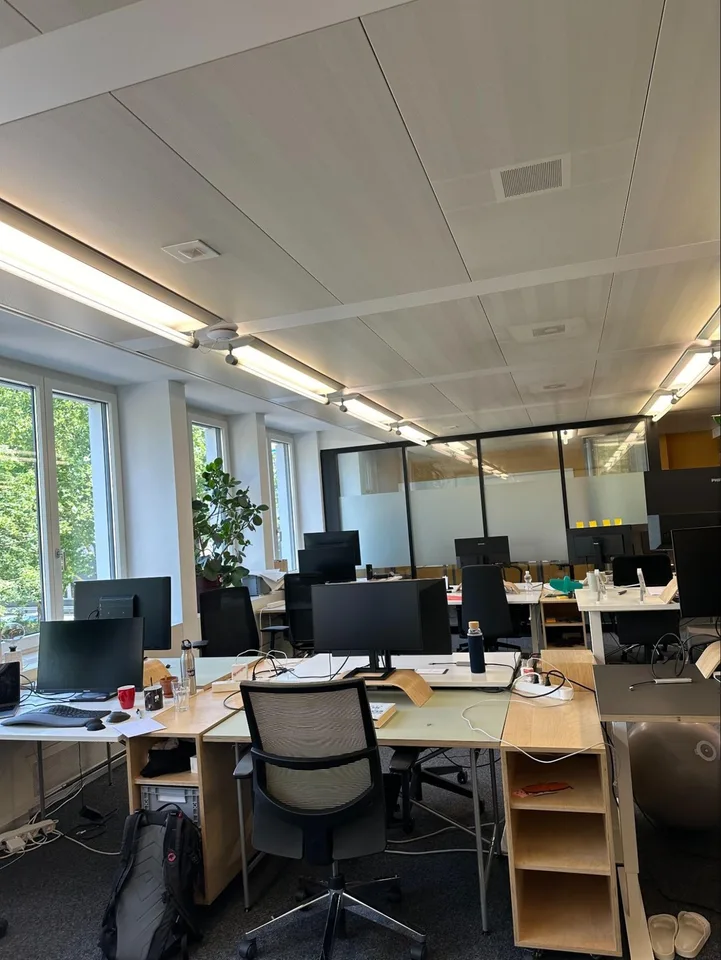 Modernes Büro zu vermieten - 261 m²
