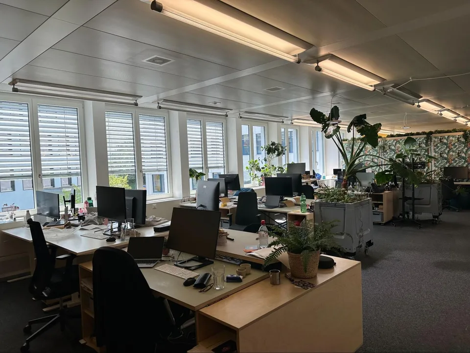 Modernes Büro zu vermieten - 261 m²