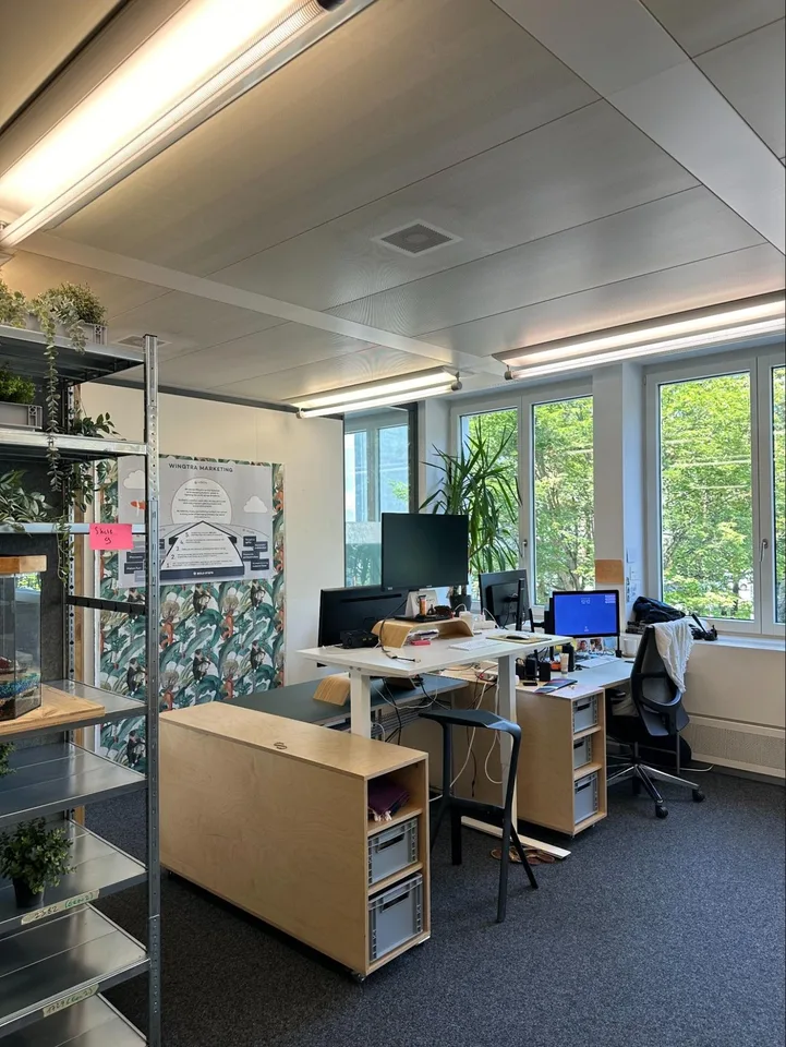 Modernes Büro zu vermieten - 261 m²